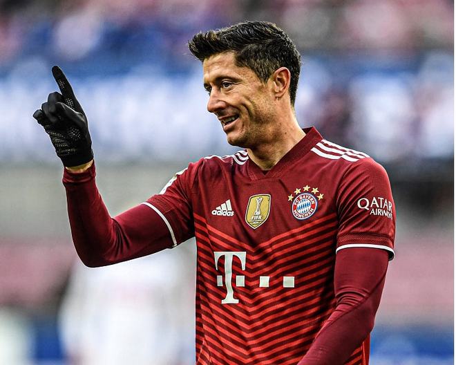 包含莱万状态火爆，法网半决赛对阵波尔图，皇家马德里力争连败的词条